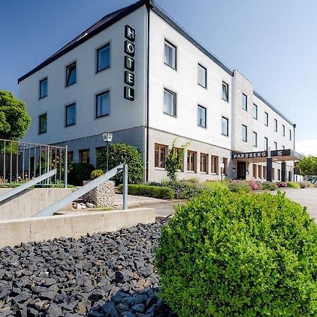 Hotel Parsberg Puchheim Exterior foto